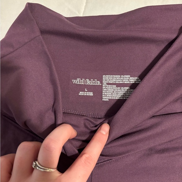 Purple cross over biker shorts - Picture 2 of 3